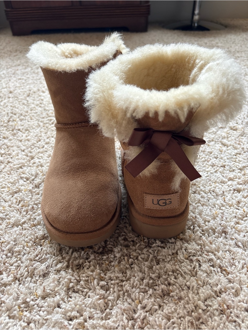 UGG Mini Bailey Bow II Sz 7 EUC